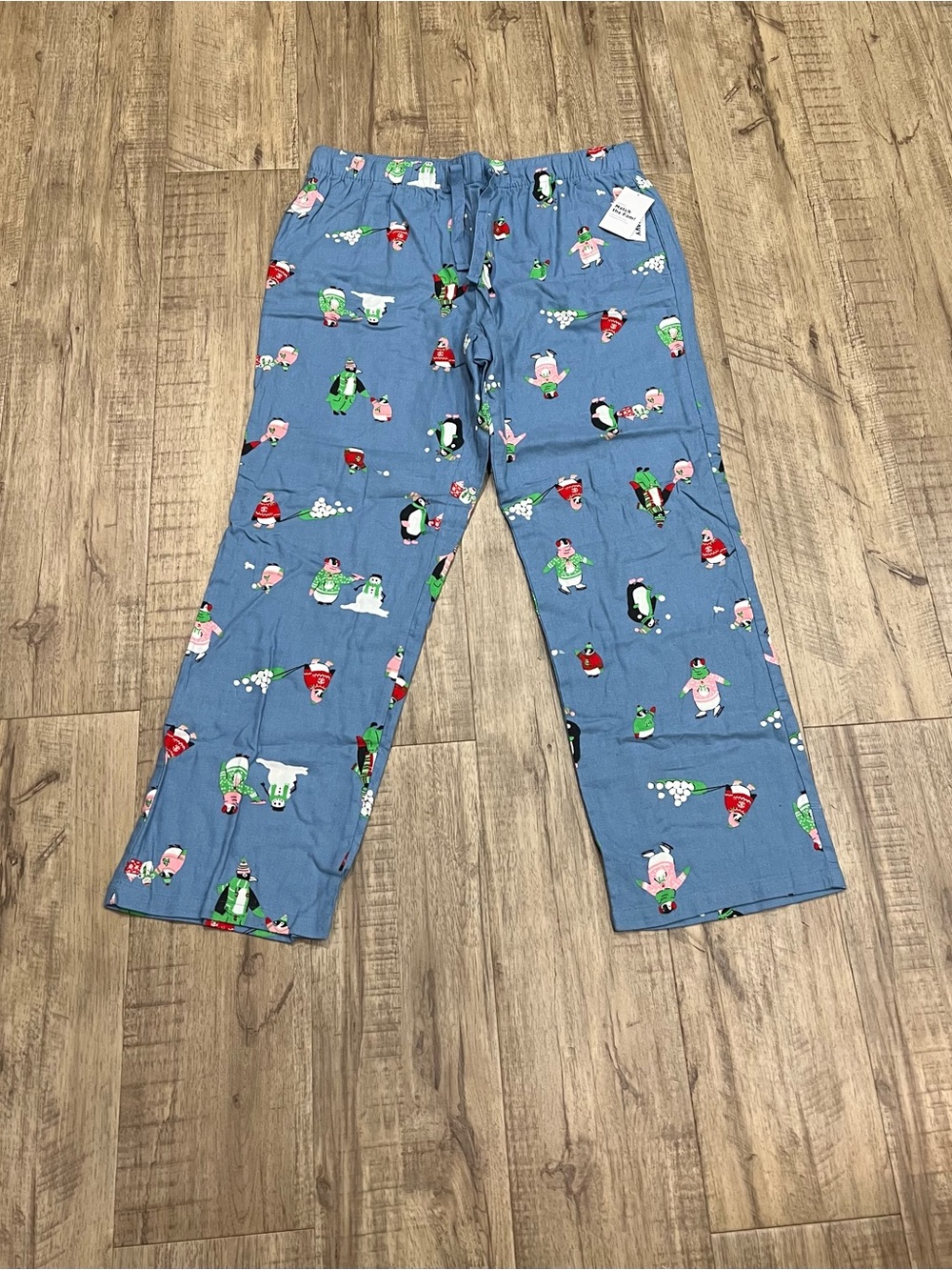 Holiday Print Pajama Pants – Size Large – New With Tags 🎄